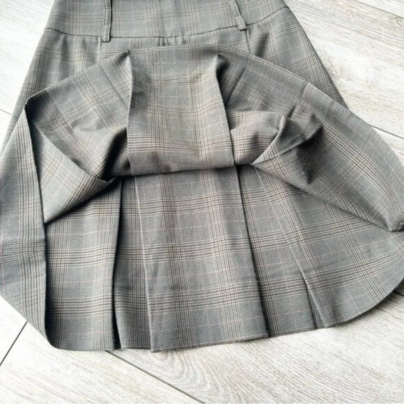 Sandra Angelozzi Pleated Academia Plaid Skirt - Picture 4 of 9